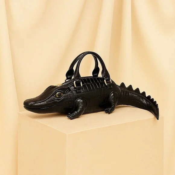 🖤 Black Crocodile Patent Leather Shaped Handbag w/strap Novelty Statement! - Picture 10 of 10